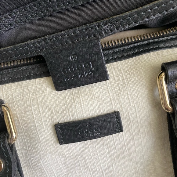 **SOLD** Gucci Joy Boston Bag Medium - Picture 2 of 16